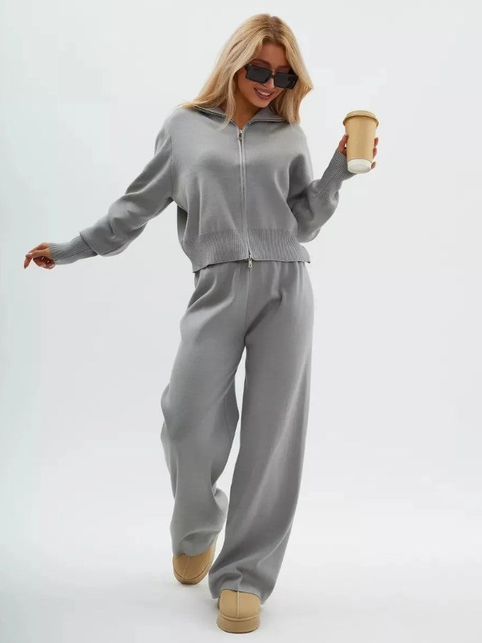 ALBA | Pantalon large, veste zippée.